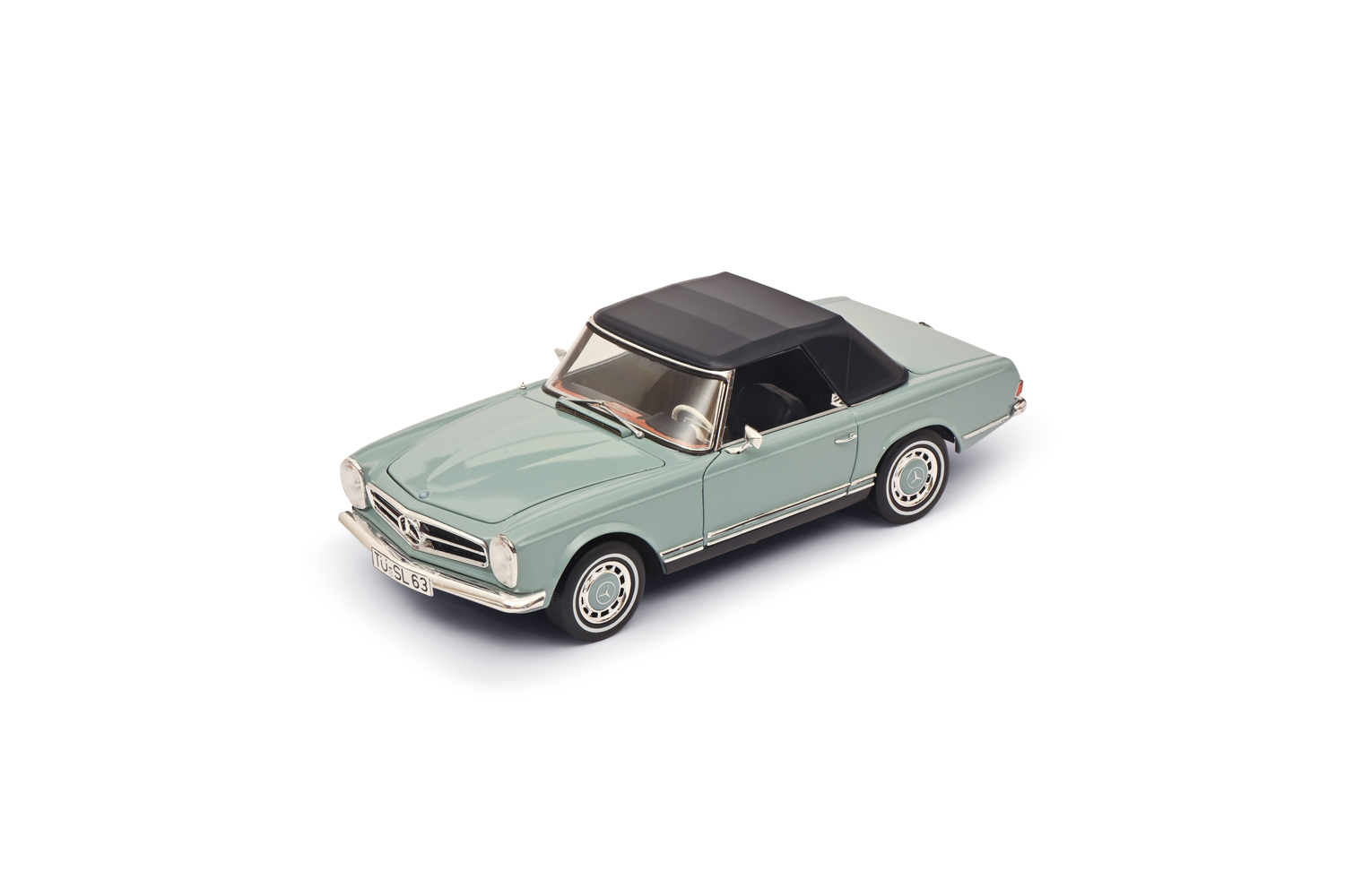 მერსედეს-ბენცი 280 SL Pagoda – 1/18 DieCast მოდელი