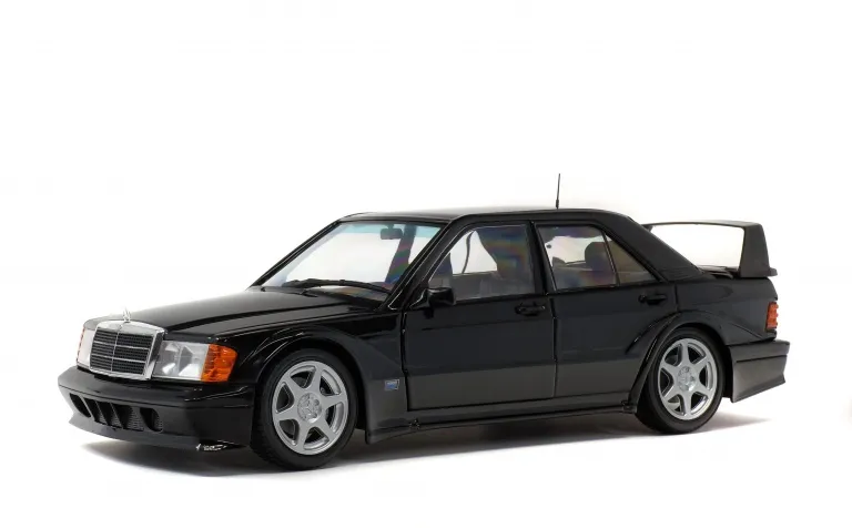 მერსედეს-ბენც 190E (W201) EVO II – კლასიკური მოდელი