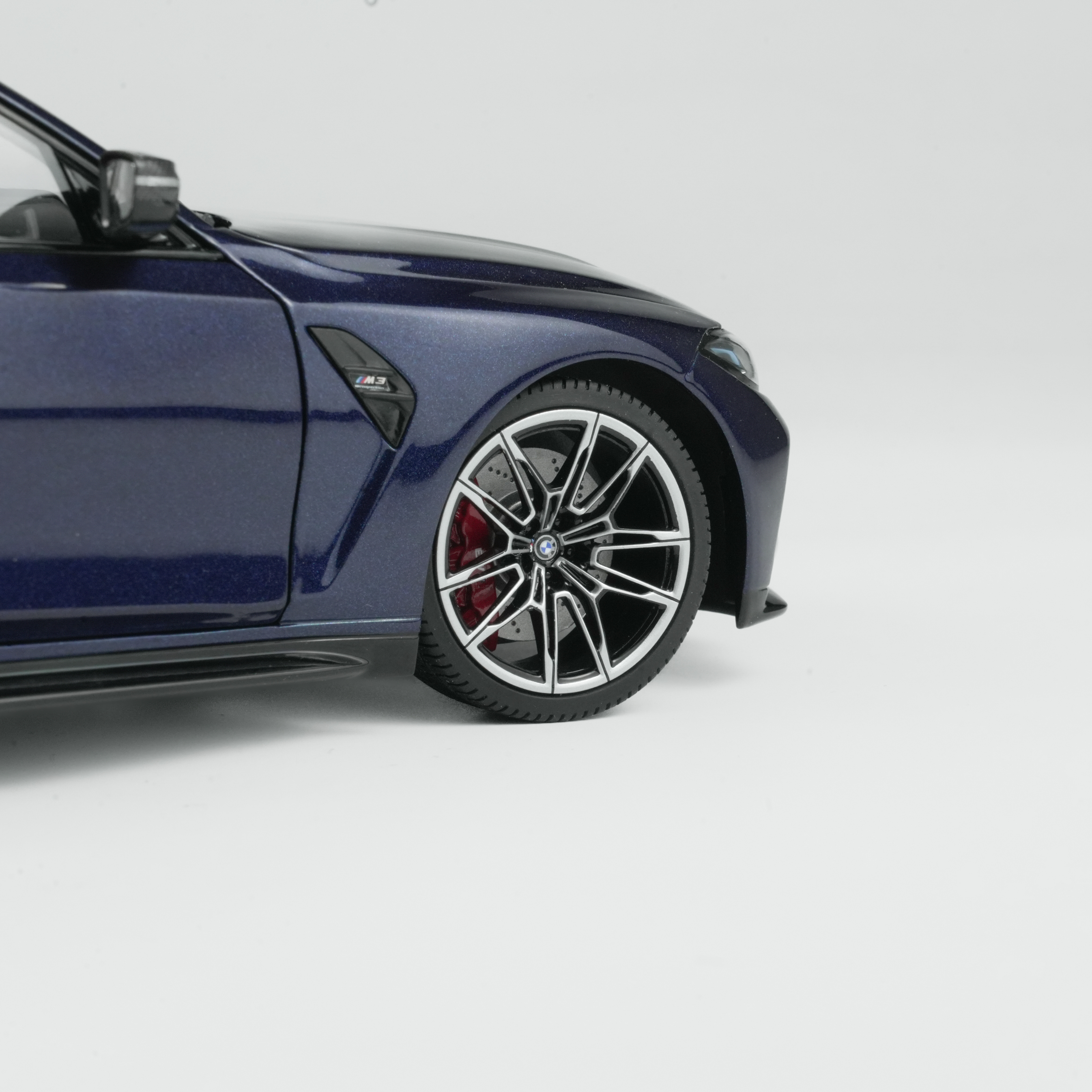 BMW M3 Touring (2024) ტანზანიტისფერი ლურჯი ხედი 11