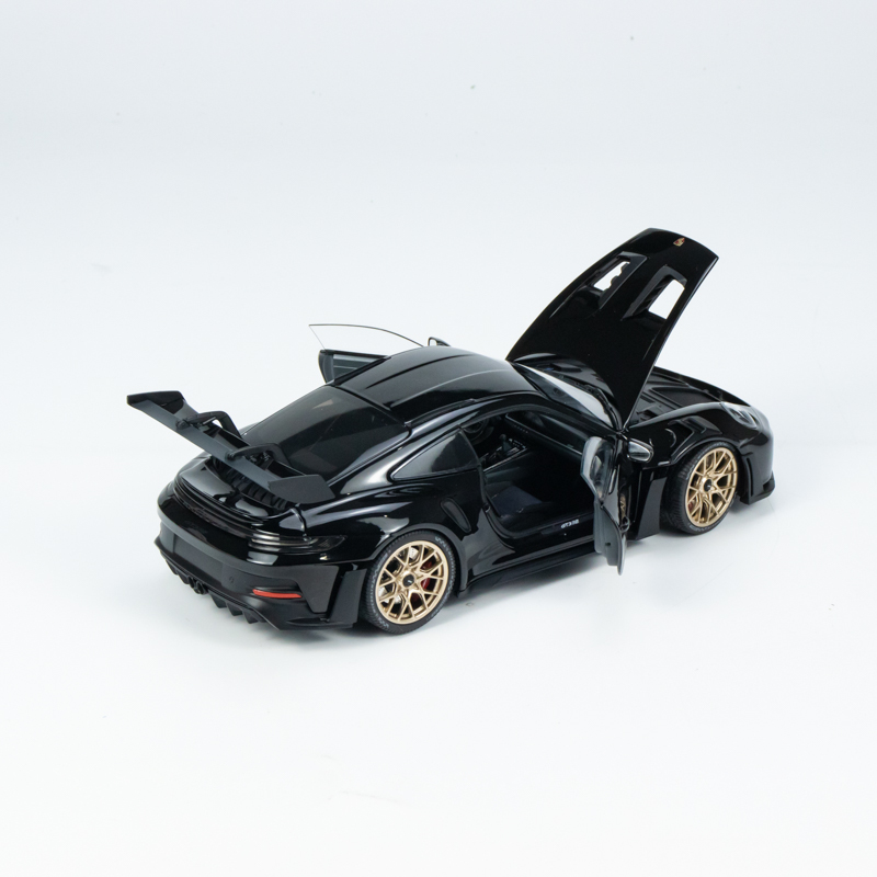 პორშე 911 (992) GT3 RS (2022) შავი ხედი 6