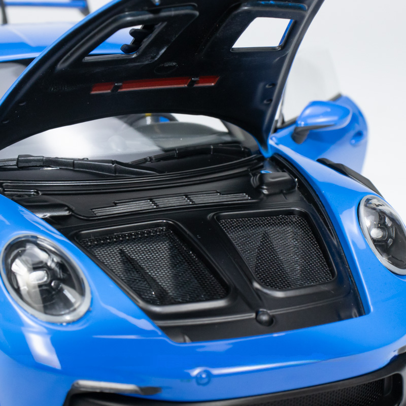 პორშე 911 (992) GT3 RS (2022) ლურჯი ხედი 20