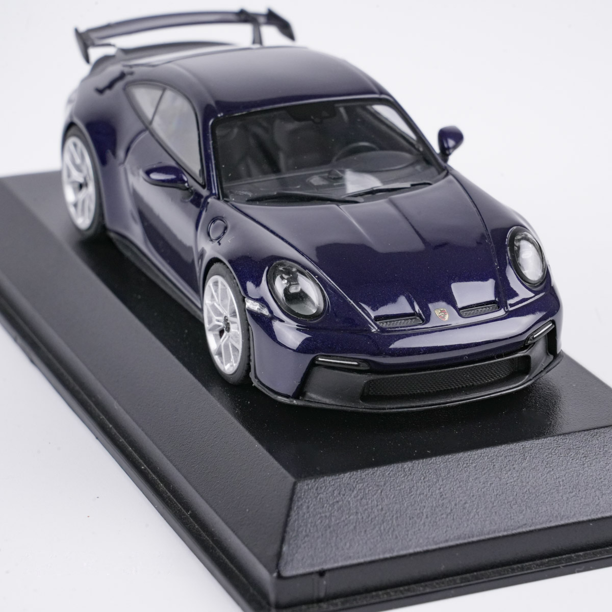 პორშე 911 (992) GT3 (2021) ლურჯი მეტალიკი ხედი 11