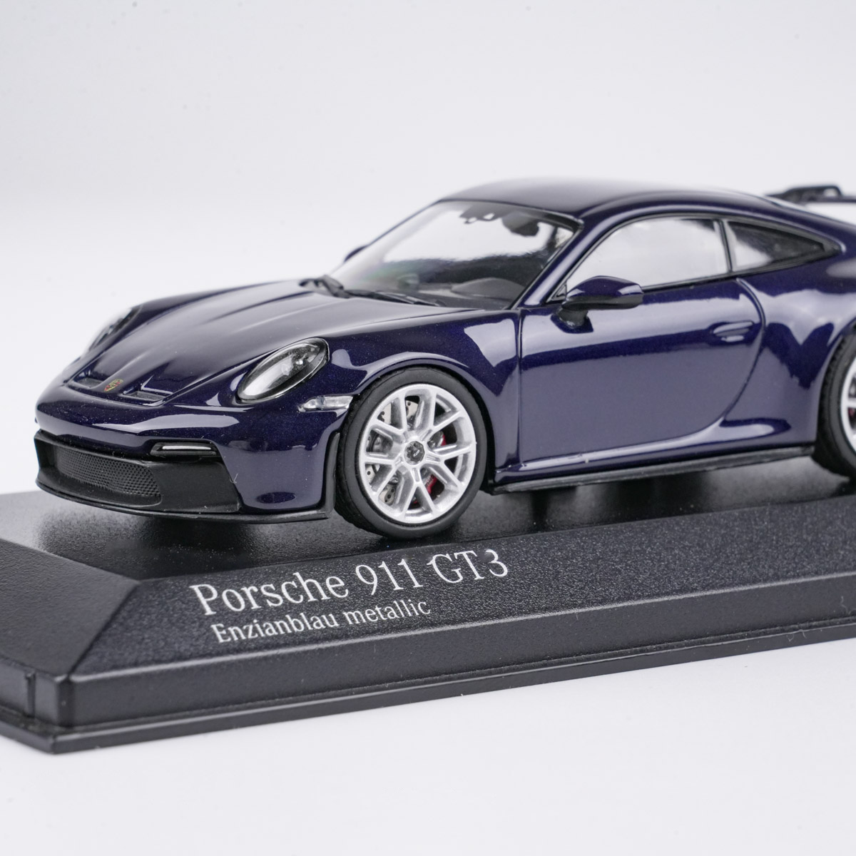 პორშე 911 (992) GT3 (2021) ლურჯი მეტალიკი ხედი 12