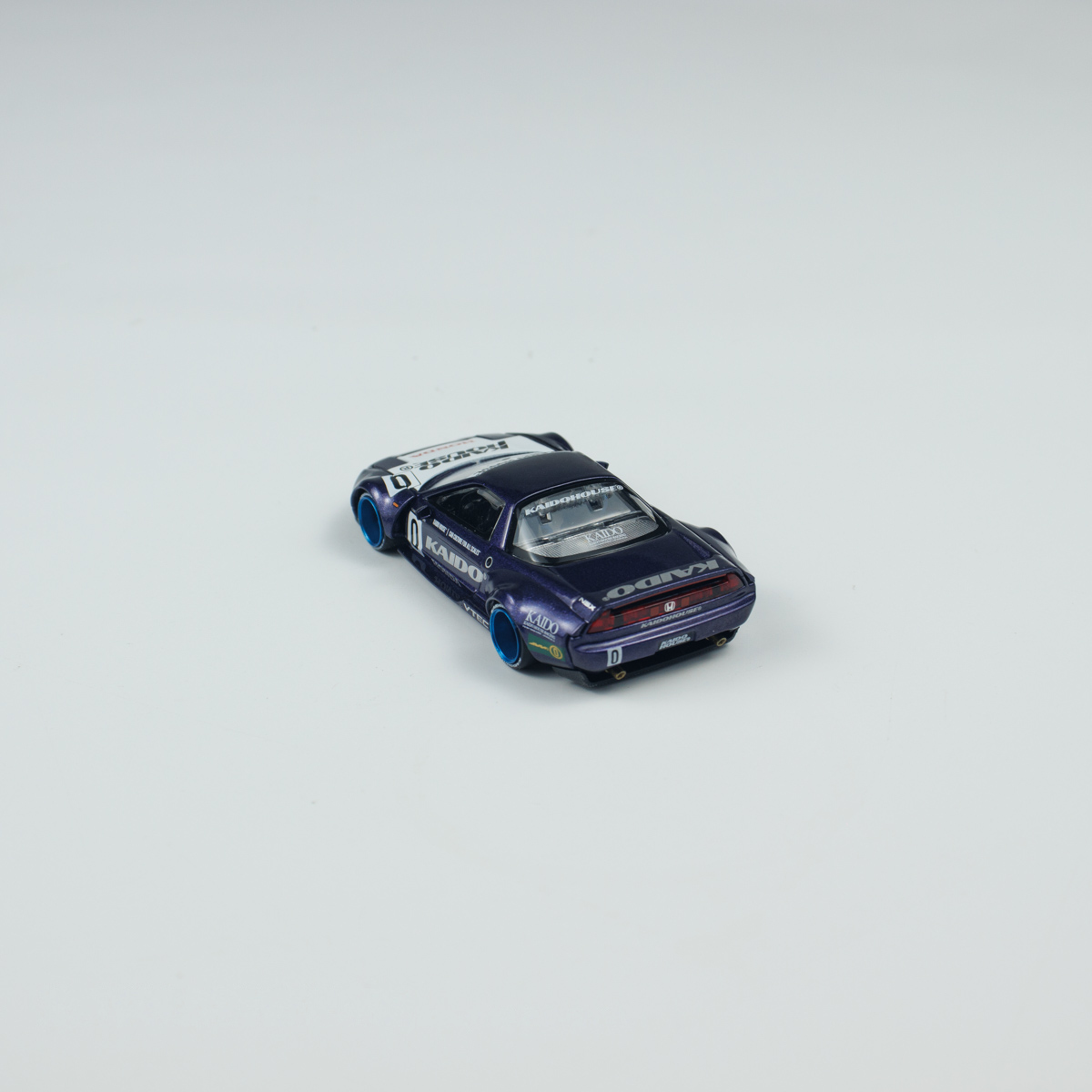 Minichamps 1:64 Honda NSX Kaido Racing V2 view 9