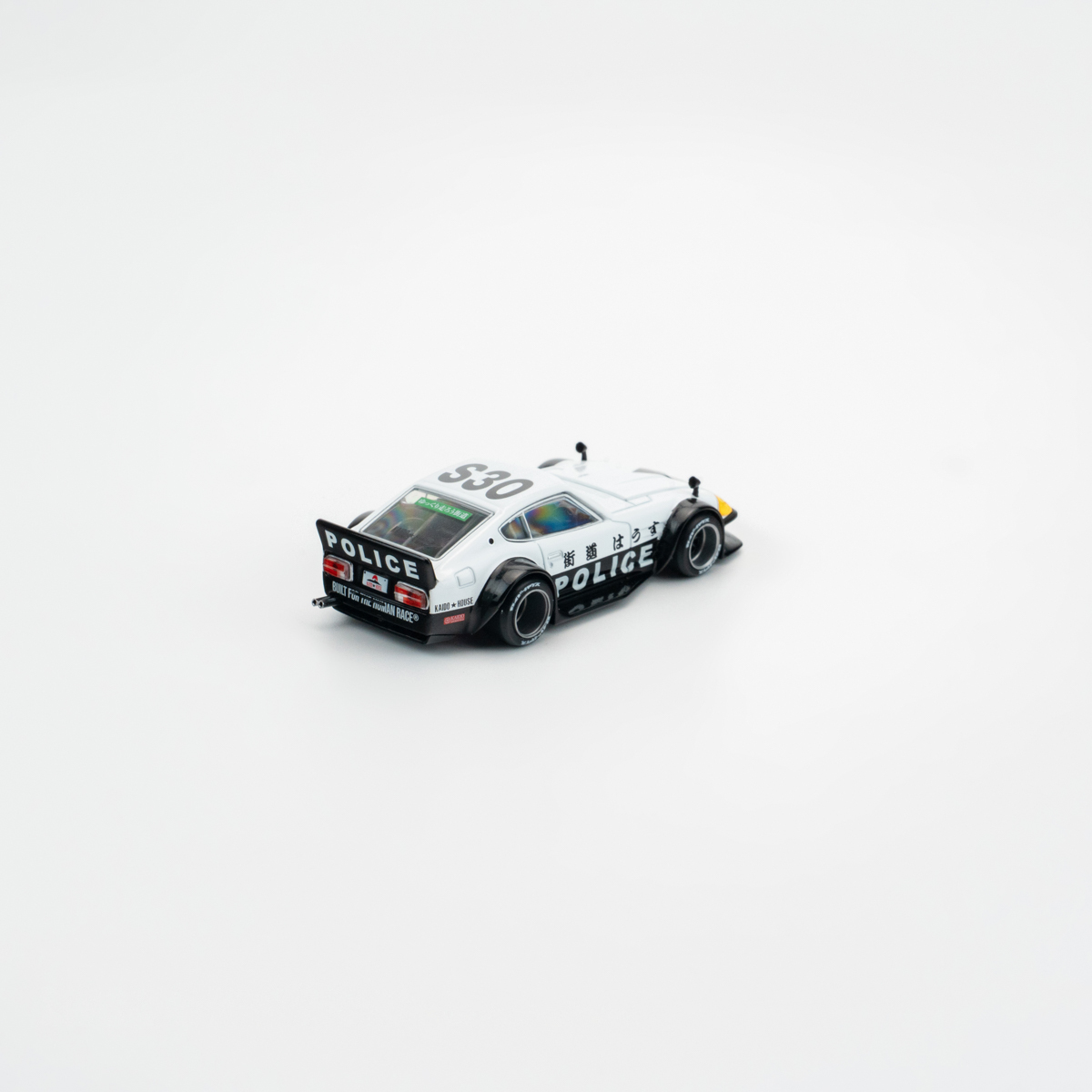 Minichamps 1:64 Nissan Fairlady Z Kaido GT Police view 3