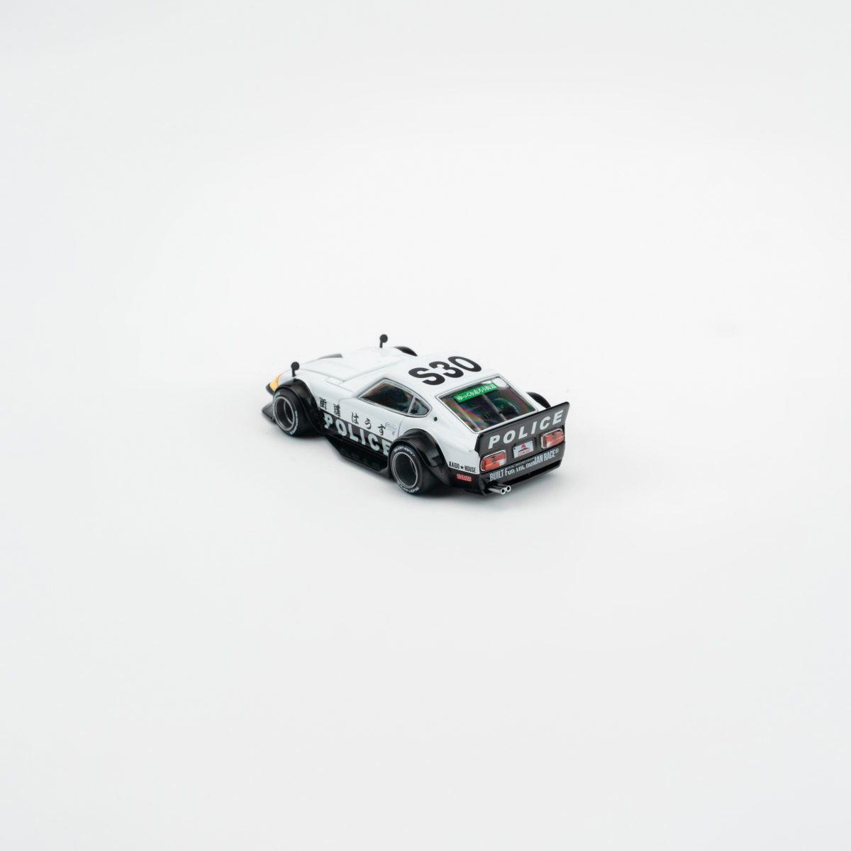 Minichamps 1:64 Nissan Fairlady Z Kaido GT Police view 6