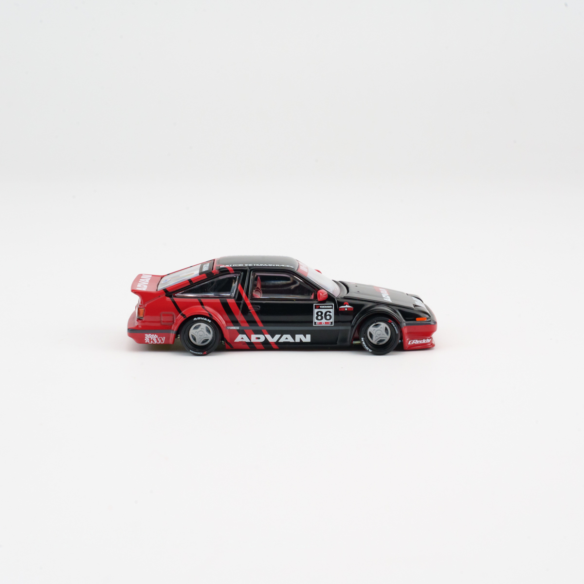 ტოიოტა AE86 Sprinter Trueno Kaido Advan ხედი 2