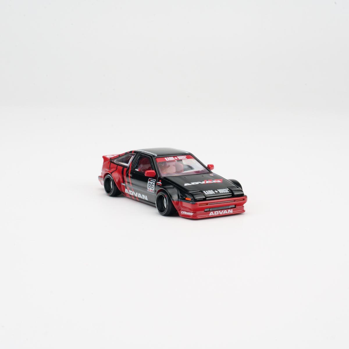 ტოიოტა AE86 Sprinter Trueno Kaido Advan ხედი 6