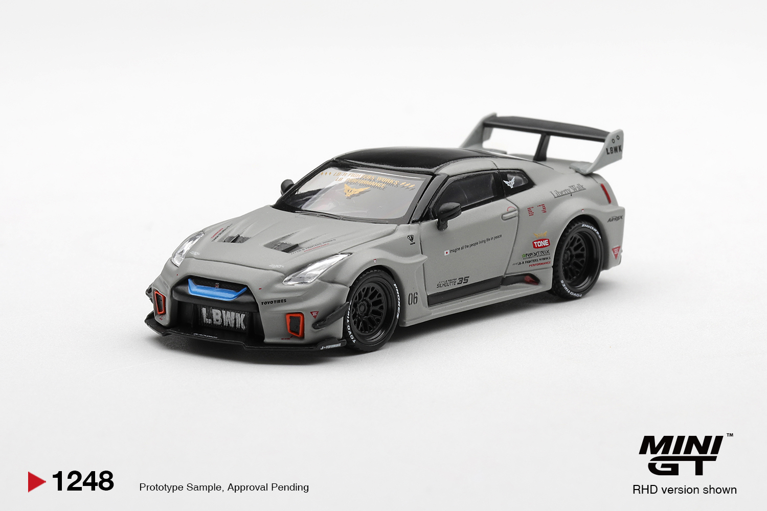ნისანი LB-Silhouette Works GT 35GT-RR Ver.1 მქრქალი ნაცრისფერი ხედი 2