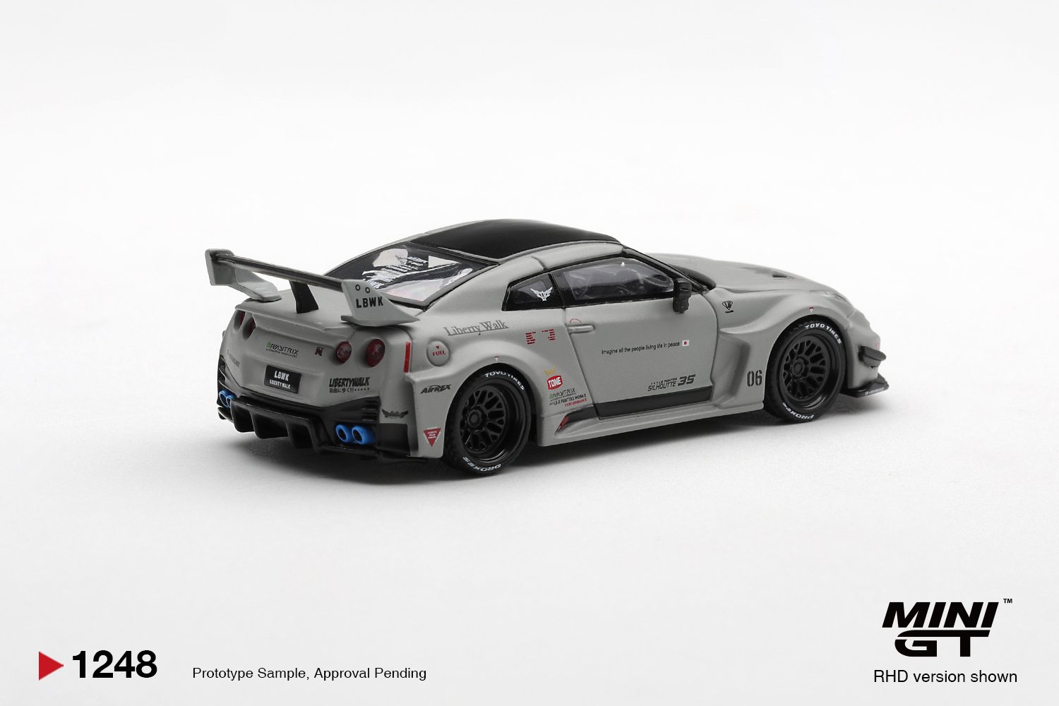 ნისანი LB-Silhouette Works GT 35GT-RR Ver.1 მქრქალი ნაცრისფერი ხედი 3