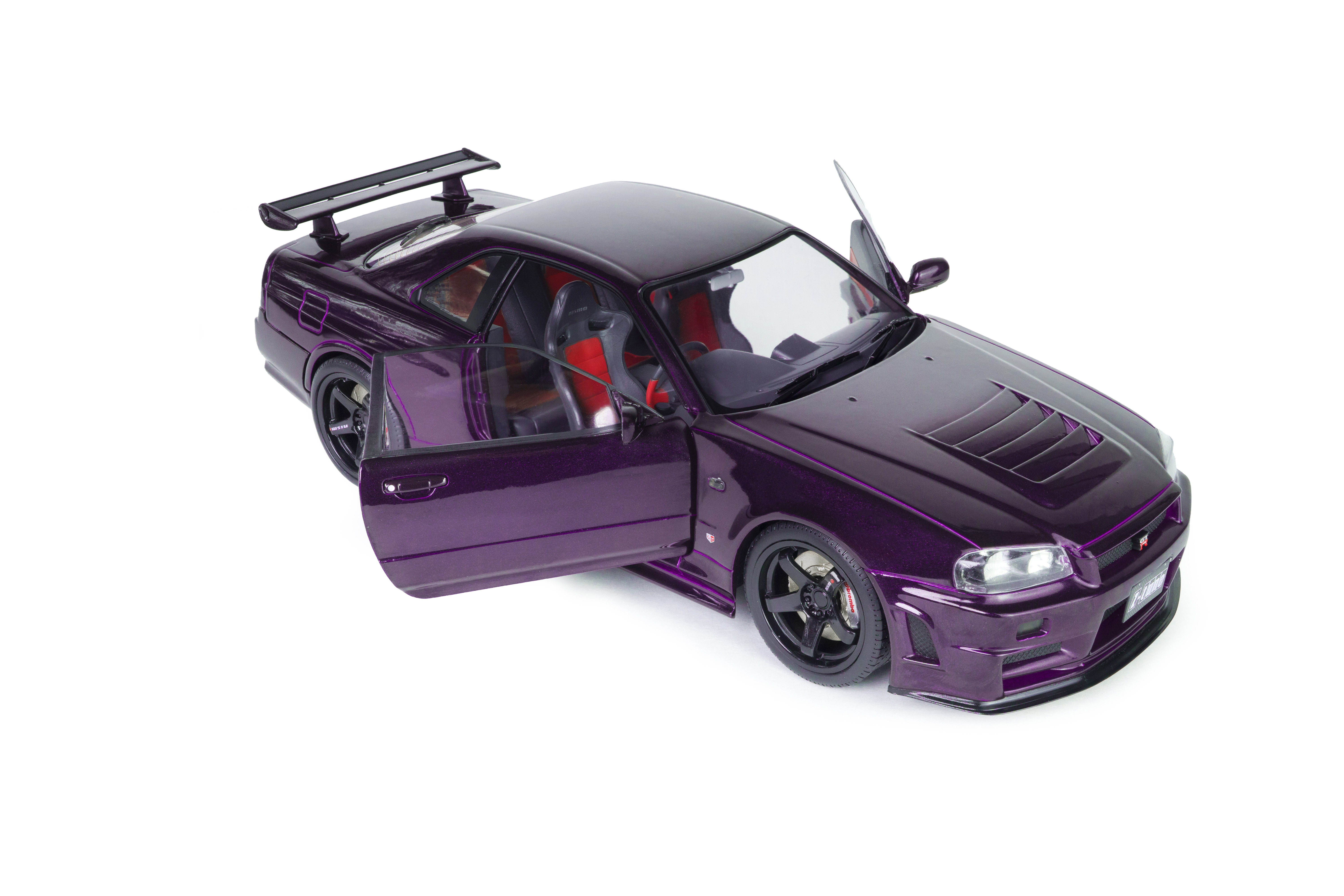 ნისანი Skyline (R34) GT-R Z-Tune ხედი 2