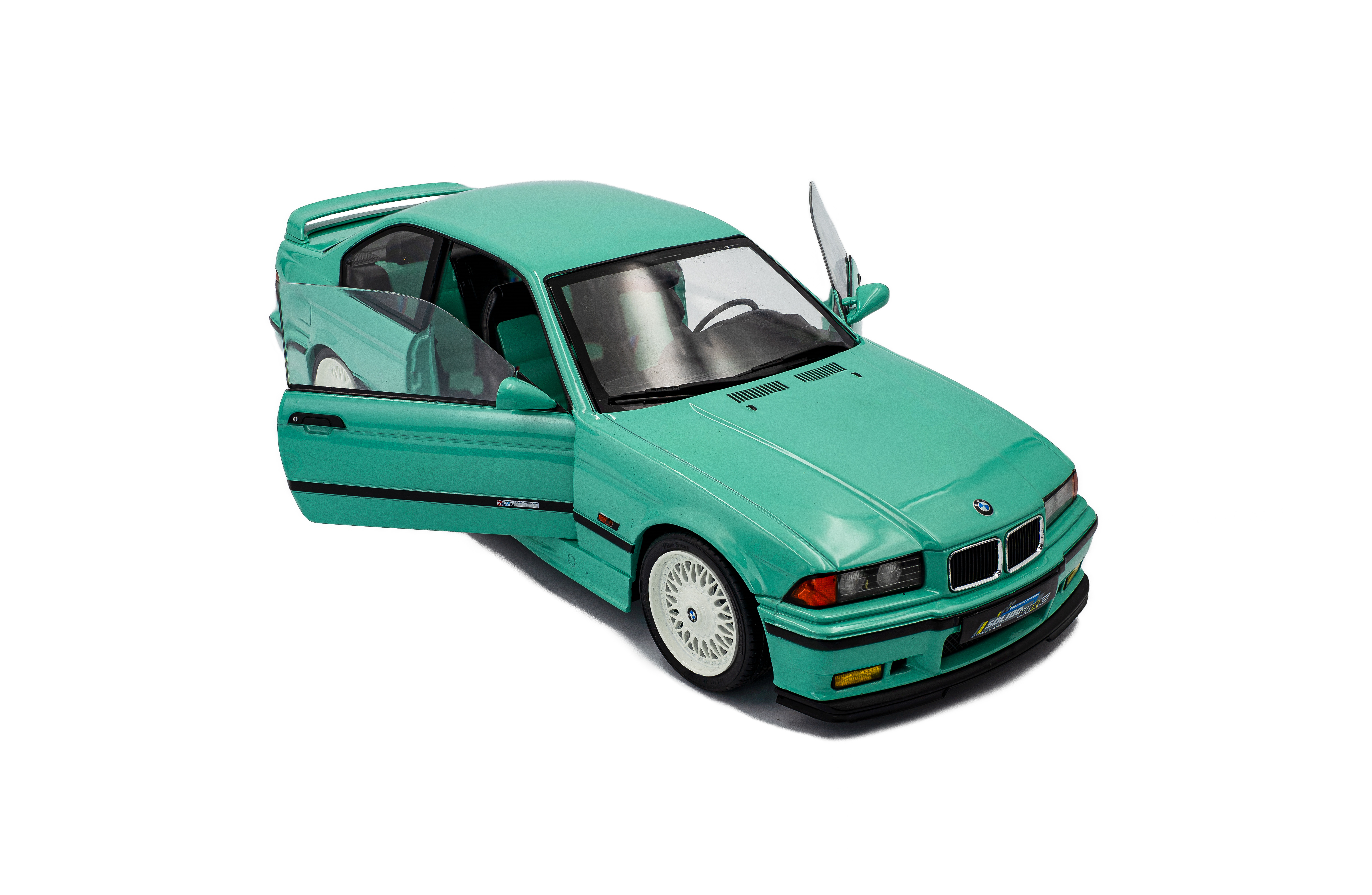 BMW E36 M3 Coupe - Mint Green view 3