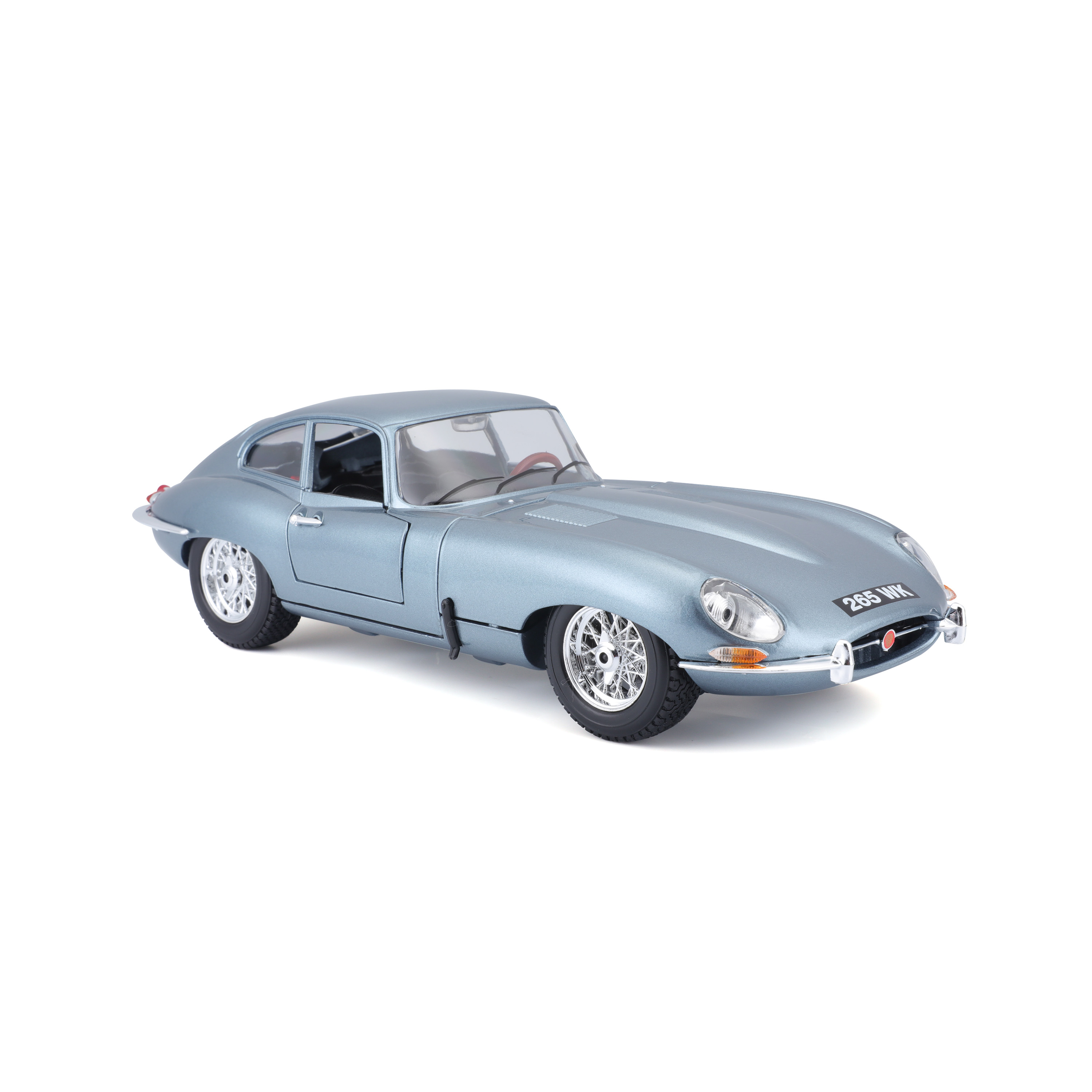 1:18 (Coll B) - Jaguar "E" Coupe (1961) view 7