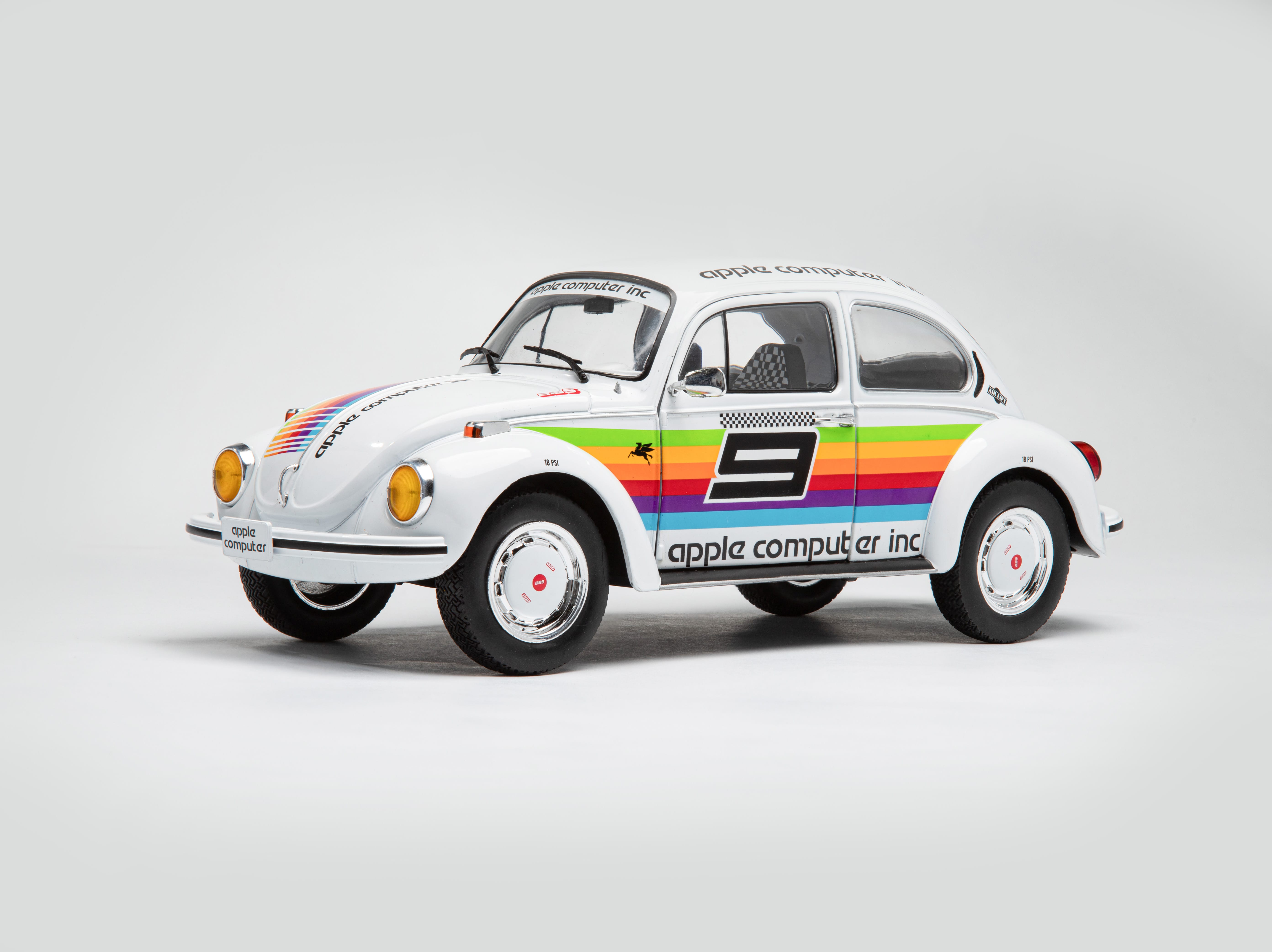 VW Beetle 1303 K3 Tribute - თეთრი ხედი 1