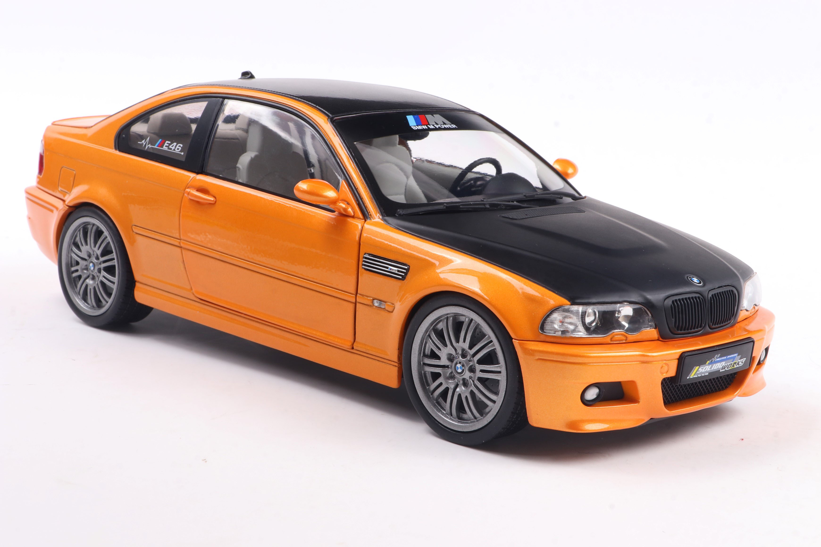 BMW E46 M3 Coupe - ნარინჯისფერი ხედი 4
