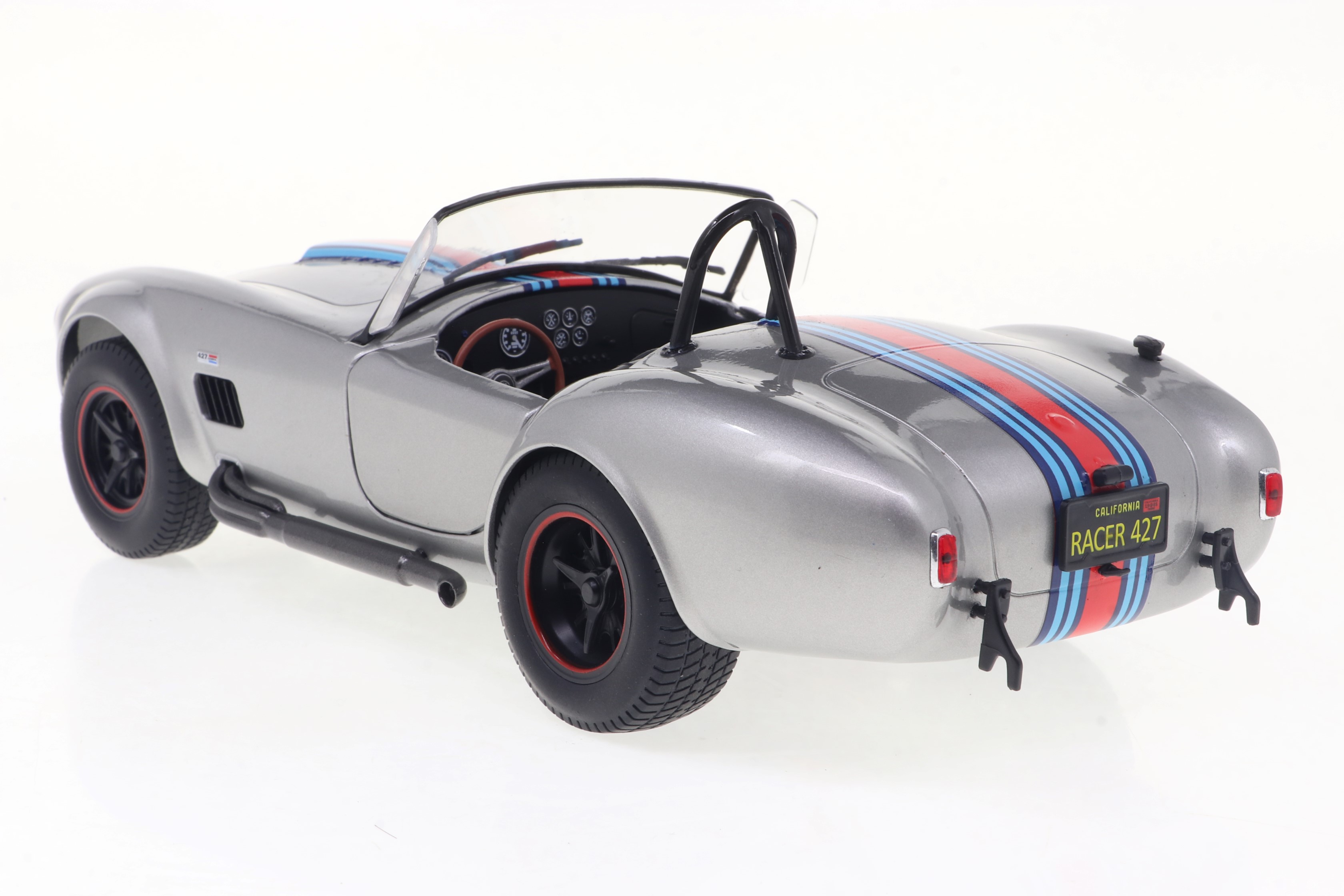 შელბი Cobra 427 MKII - ვერცხლისფერი ხედი 5
