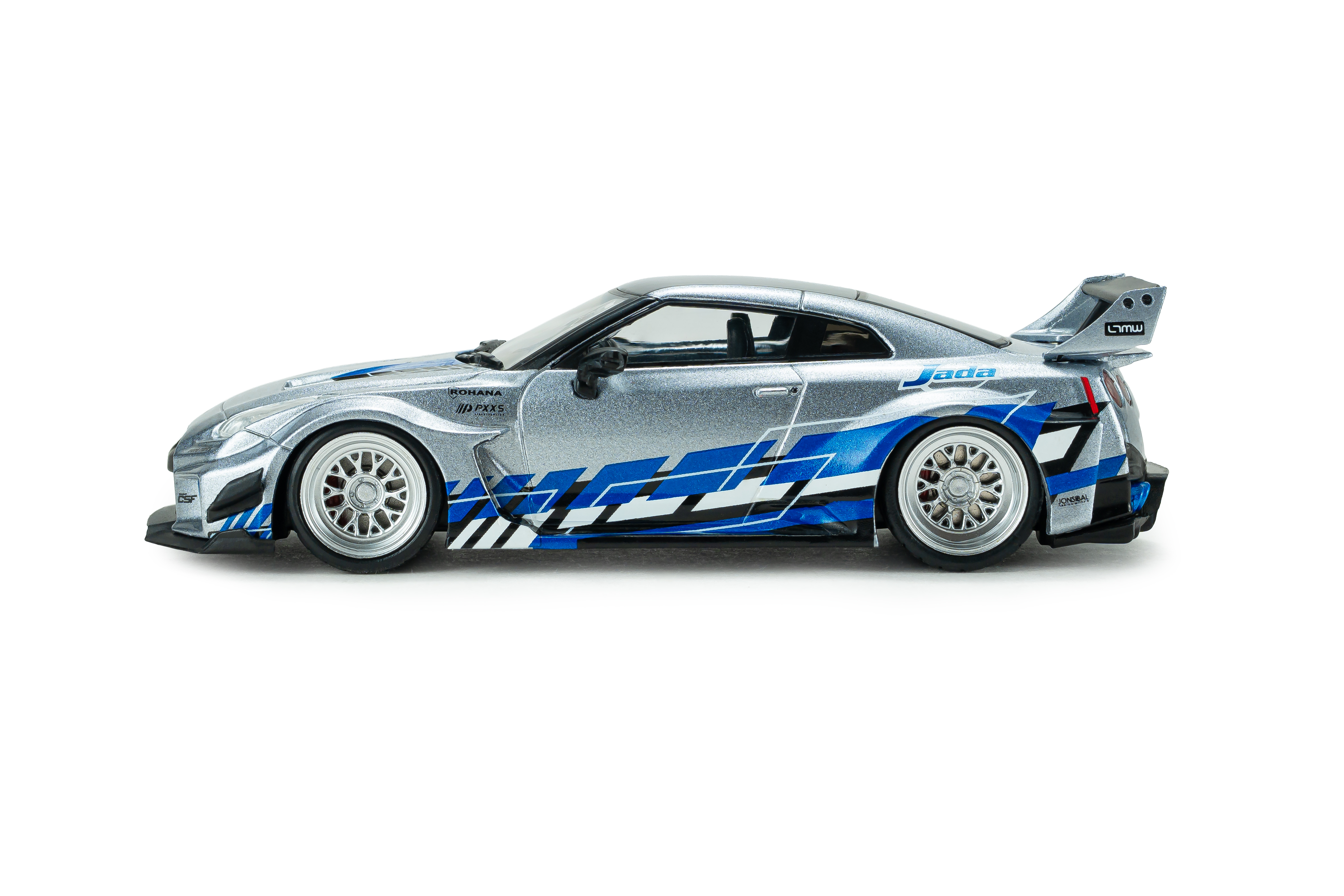 ნისანი Skyline (R35) GT-R - ვერცხლისფერი ხედი 3