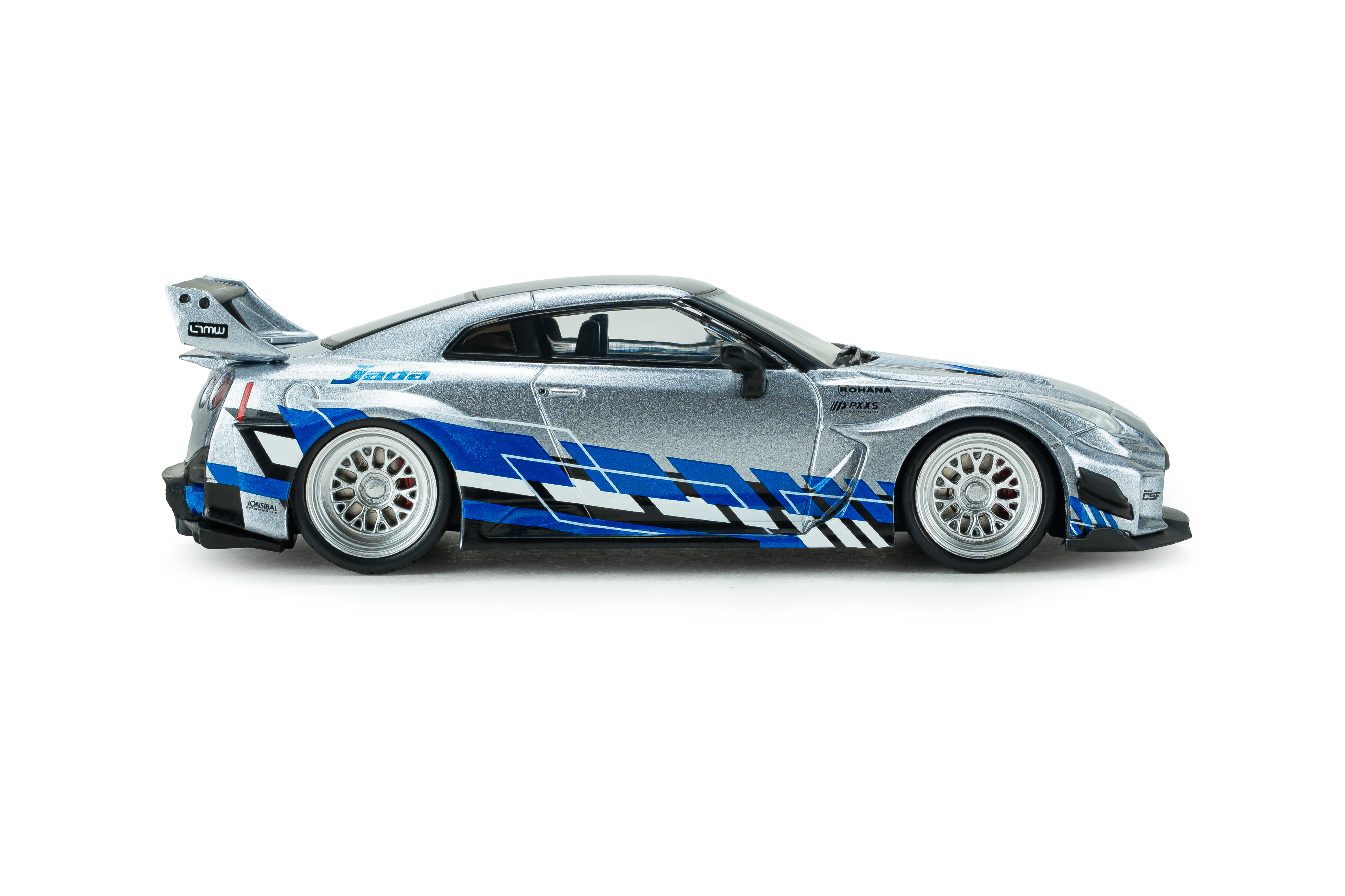 ნისანი Skyline (R35) GT-R - ვერცხლისფერი ხედი 4