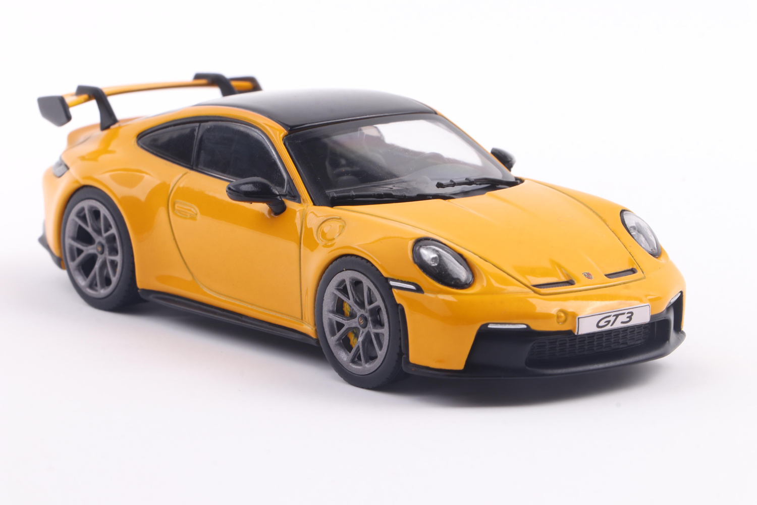 პორშე 992 GT3 (2023) – კლასიკური მოდელი ხედი 7