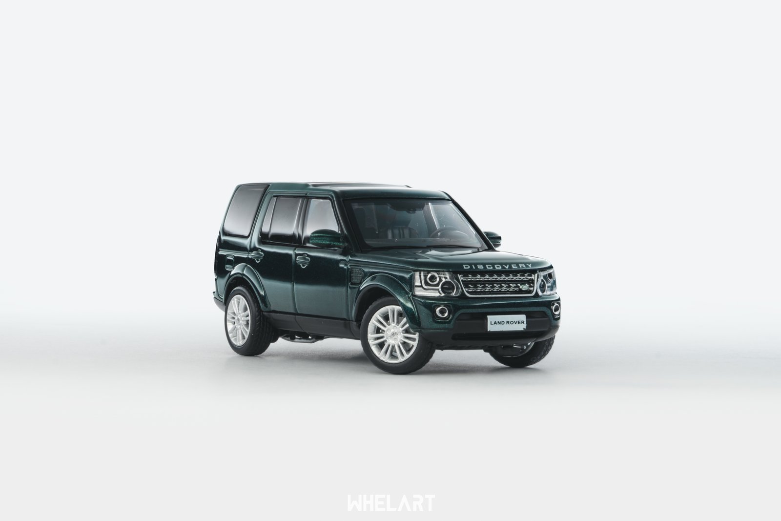 Land Rover Discovery 4 1:64 – Green საკოლექციო მოდელი ხედი 1
