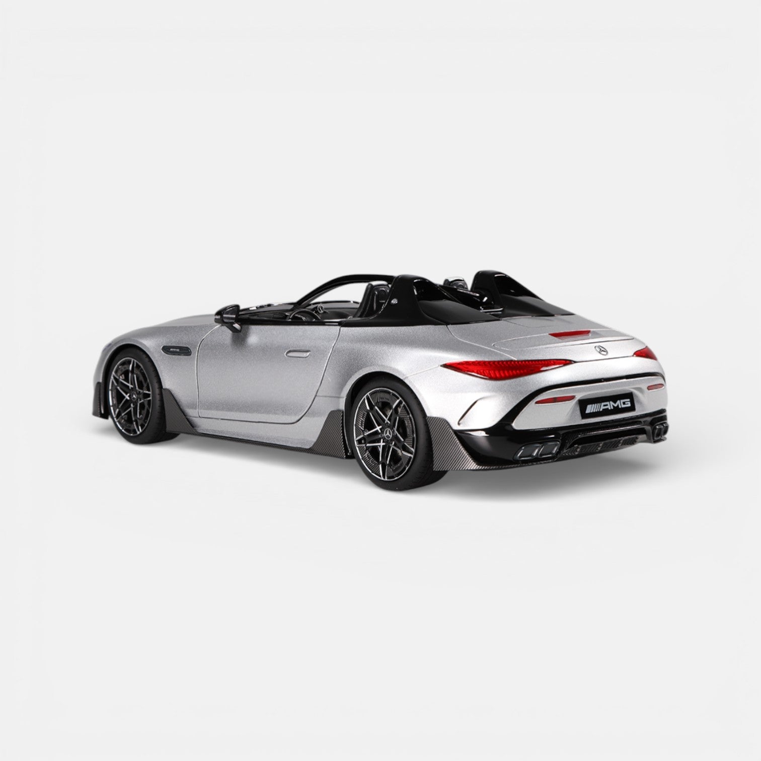 მერსედეს-AMG PureSpeed – საკოლექციო მოდელი ხედი 3
