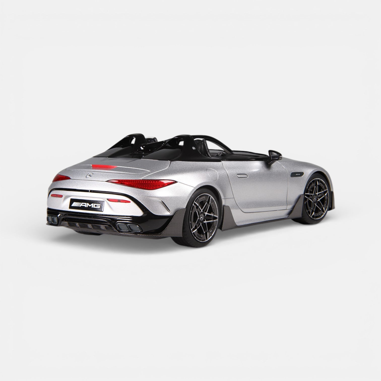 მერსედეს-AMG PureSpeed – საკოლექციო მოდელი ხედი 5