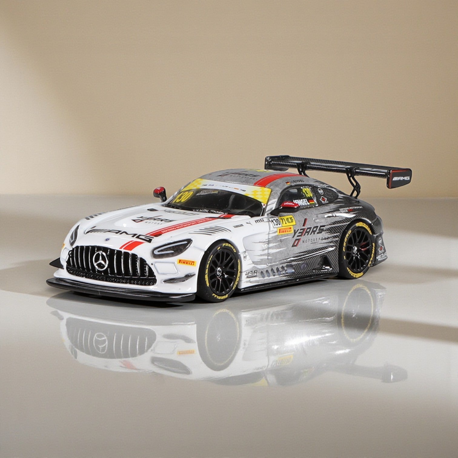 მერსედეს-AMG GT3 GMR - Macau GT Cup #130 2024 – საკოლექციო მოდელი ხედი 1