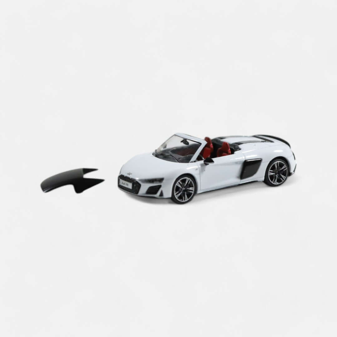 Audi R8 2021 Spyder view 1
