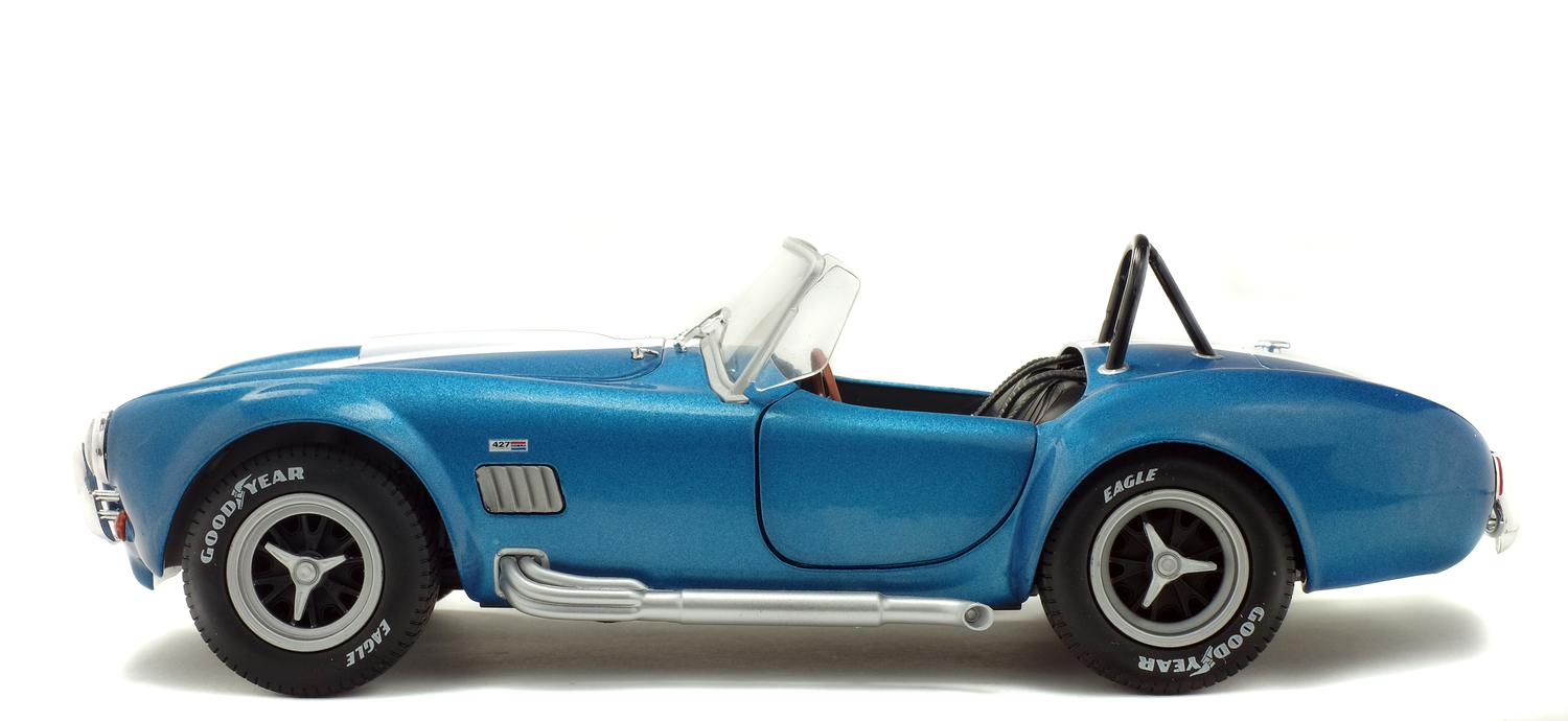 AC Cobra 427 MKII (1965) – კლასიკური მოდელი ხედი 15