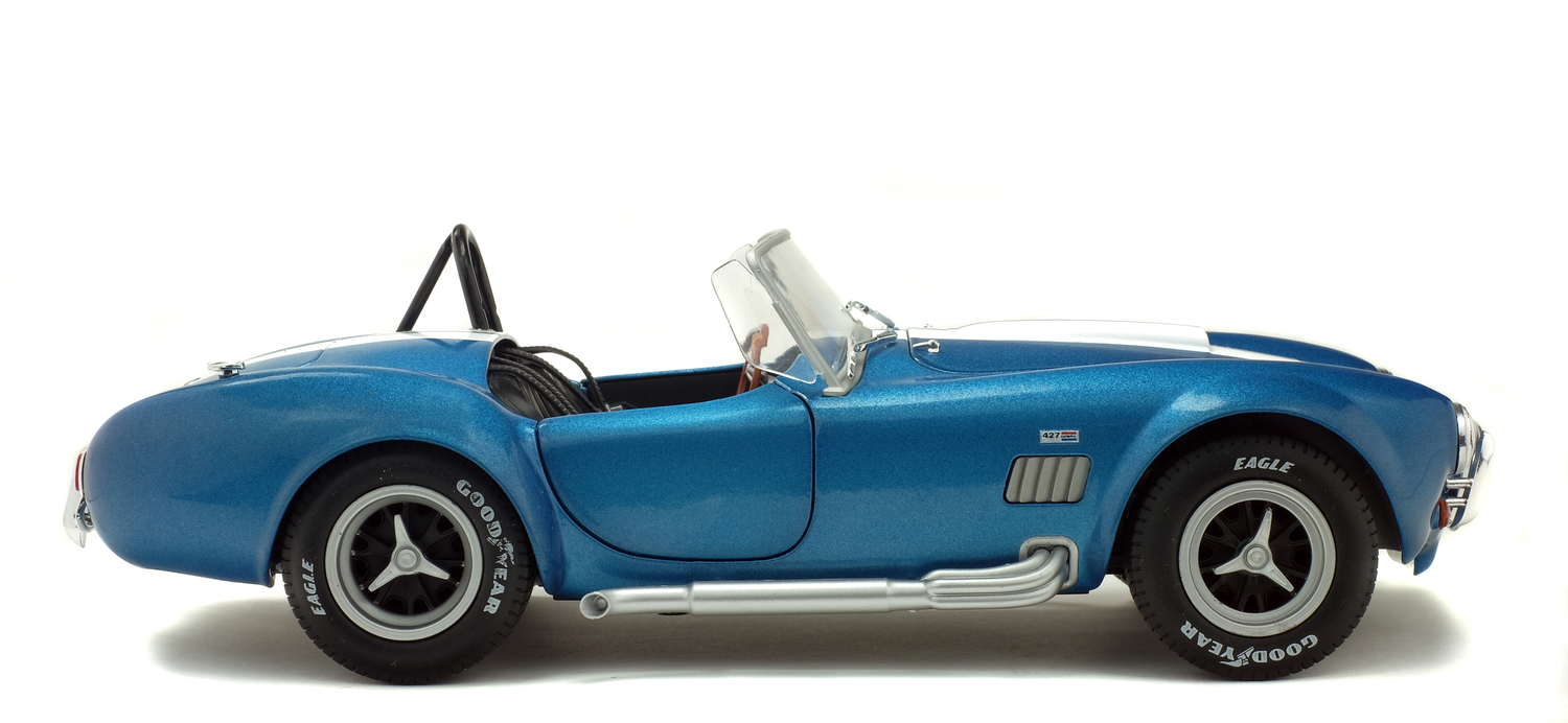 AC Cobra 427 MKII (1965) – კლასიკური მოდელი ხედი 16