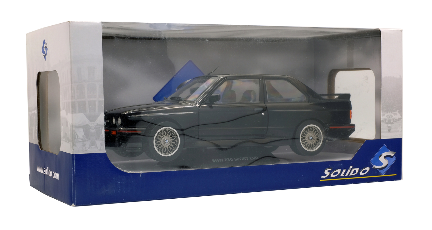 BMW M3 Sport Evo – კლასიკური მოდელი ხედი 10