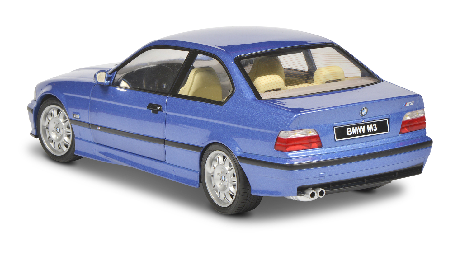 BMW M3 E36 კუპე – სპორტული მოდელი ხედი 3