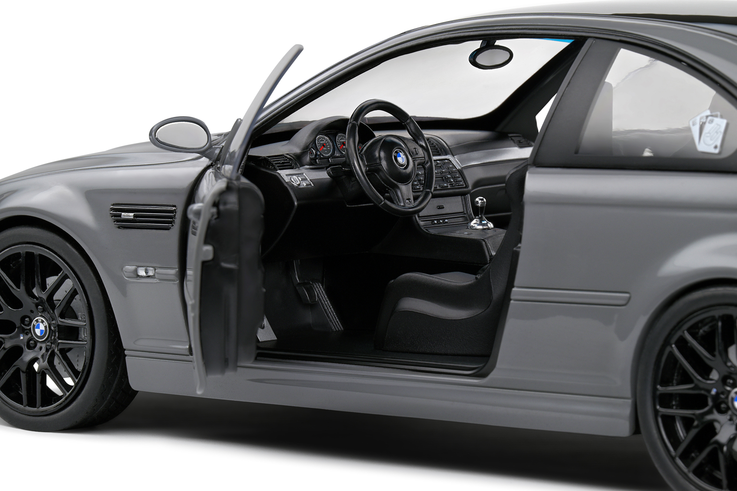 Solido 1:18 BMW E46 M3 Coupe (2000) - Grey view 4