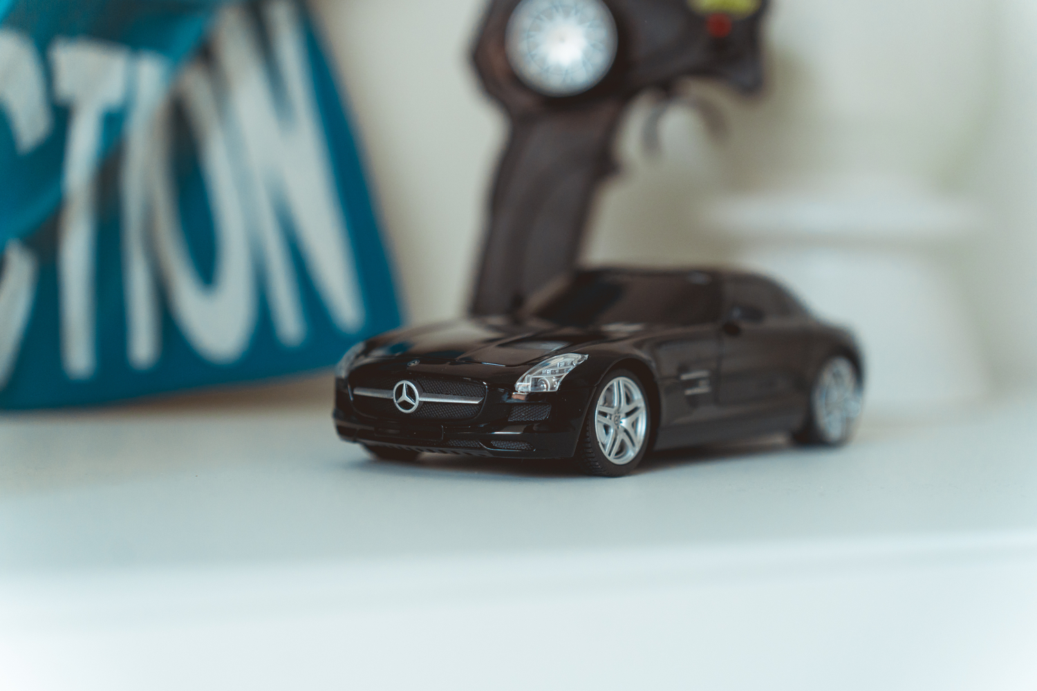 მ-ბ SLS AMG – დისტანციურად მართვადი სათამაშო ხედი 2