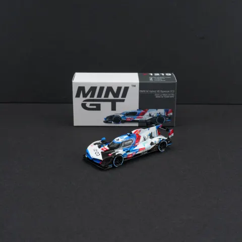 BMW M Hybrid V8 ჰიპერქარი #15 BMW M Team WRT